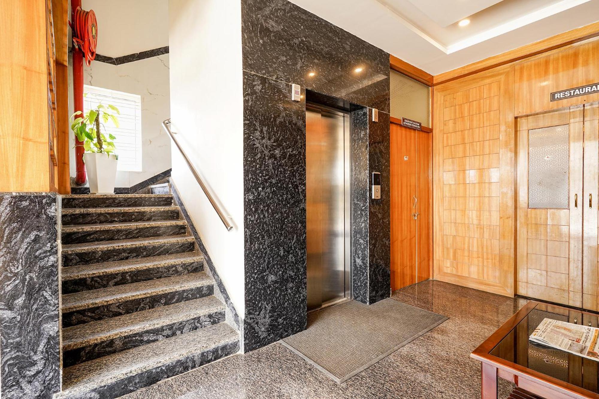Fabhotel Prime Mayuri Residency Bangalore Exterior foto